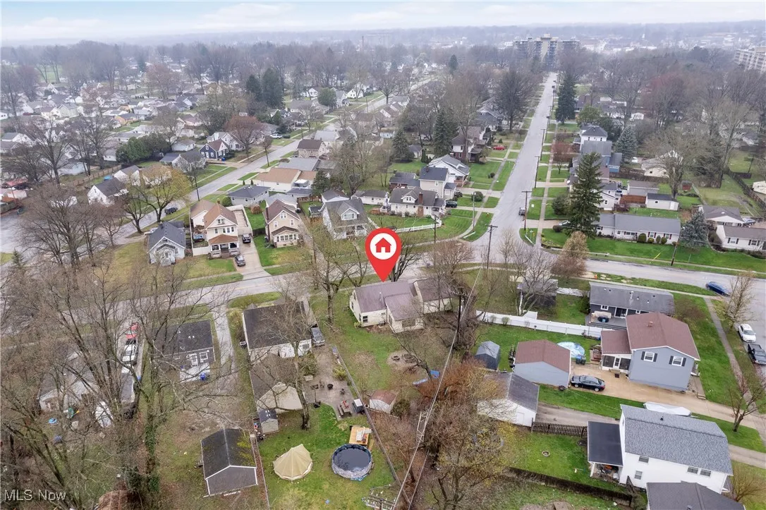 Aerial view featuring a residential view