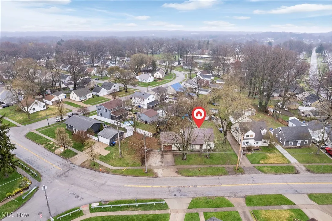 Birds eye view of property with a residential view
