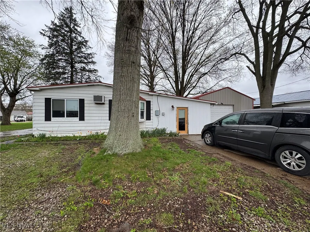 1110 3rd Street, Belpre, Ohio,MLS Now Listing ID