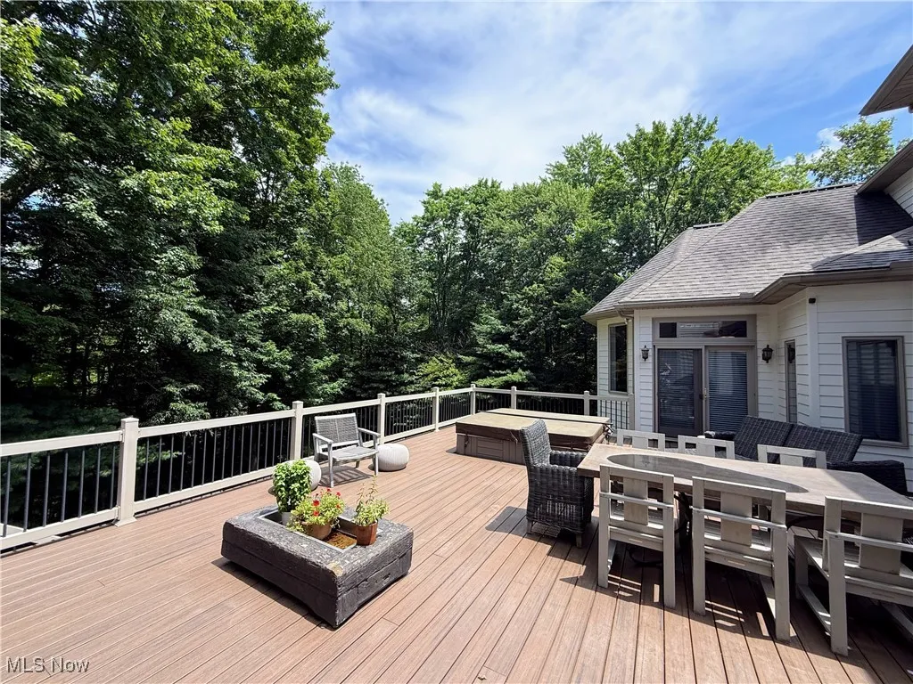 3025 Halle Drive, Medina, Ohio,MLS Now Listing ID