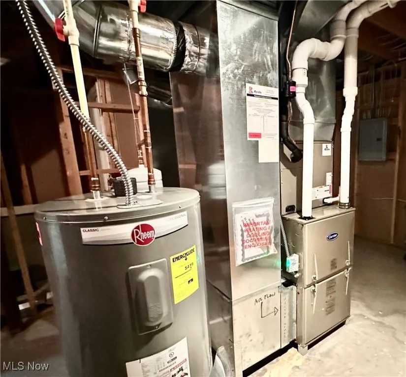 Furnace and hot water tank