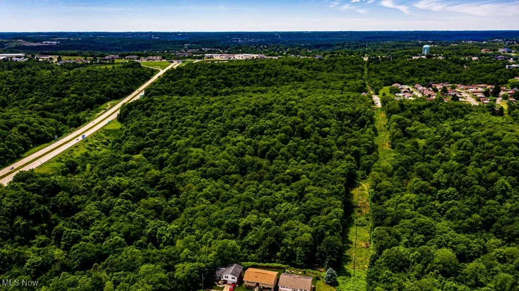 Surrounding Rose Garden, Weirton, West Virginia,MLS Now Listing ID
