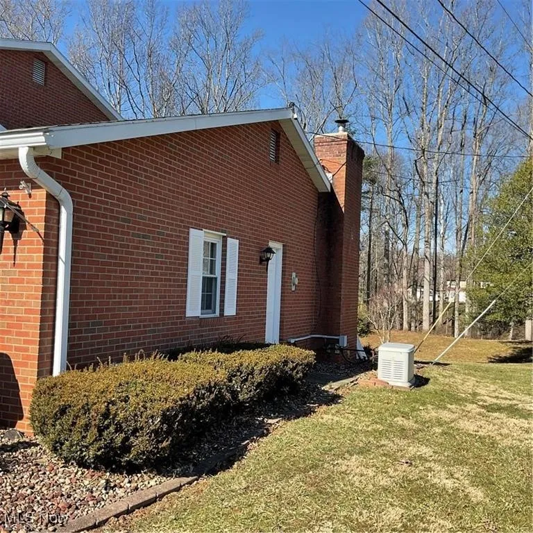 184 Meadowview Lane, Elizabeth, West Virginia 26143,MLS Now Listing ID