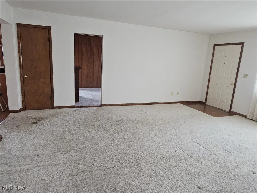 Large footprint for eat in kitchen.  The size of this room leave plenty for a remodel imagination!