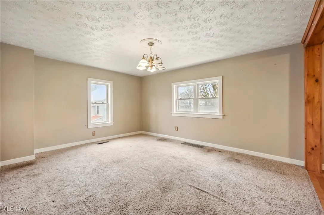 Lots of light in this livingroom