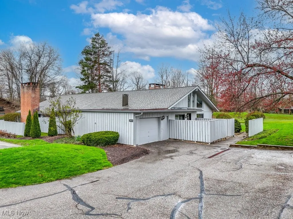 706-39 Claridge Lane, Aurora, Ohio,MLS Now Listing ID
