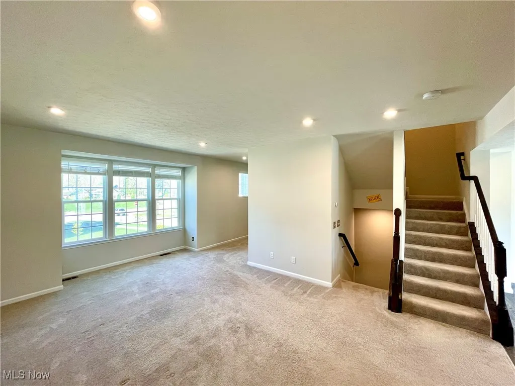 1647 S Eckert Lane, Akron, Ohio,MLS Now Listing ID