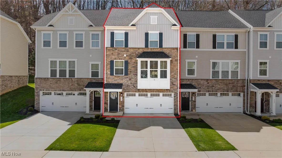 820 Buckeye Drive, Akron, Ohio,MLS Now Listing ID