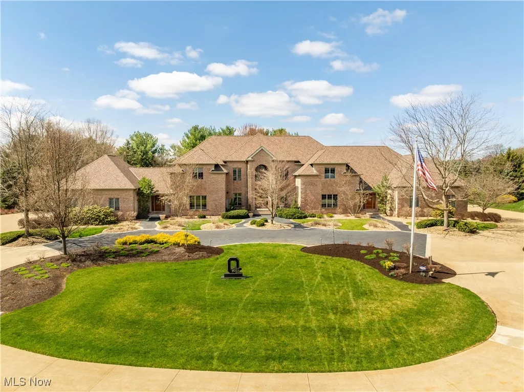 Stunning custom built all-brick home by Fred Tobin