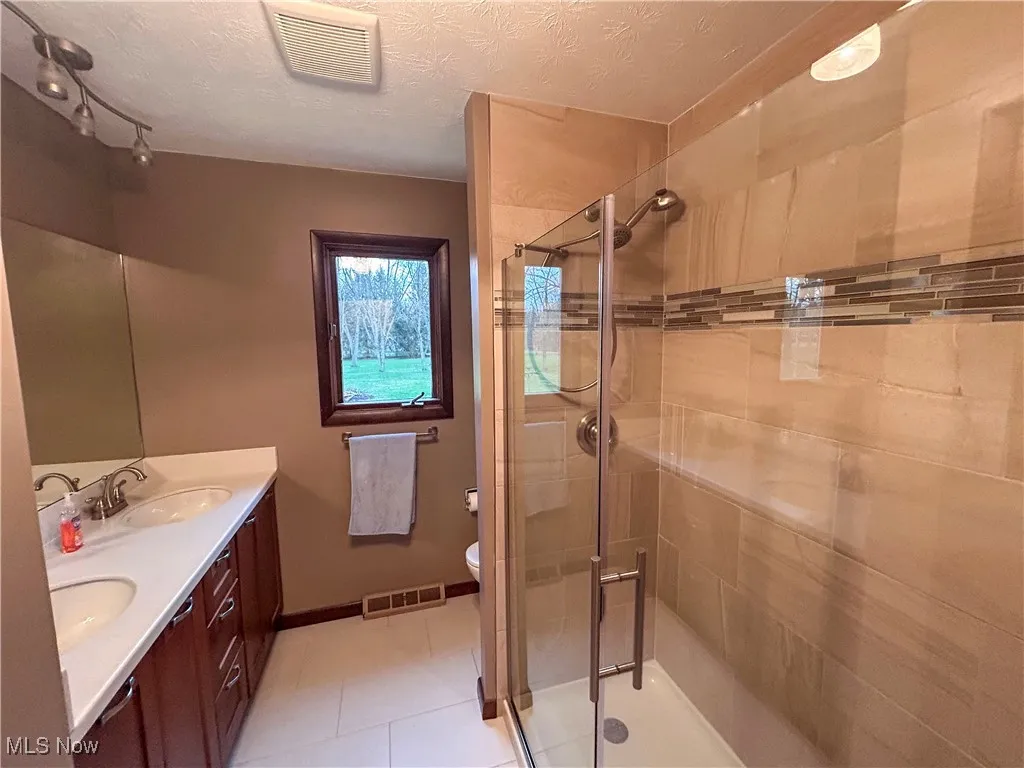 3330 Jones Road, Diamond, Ohio,MLS Now Listing ID