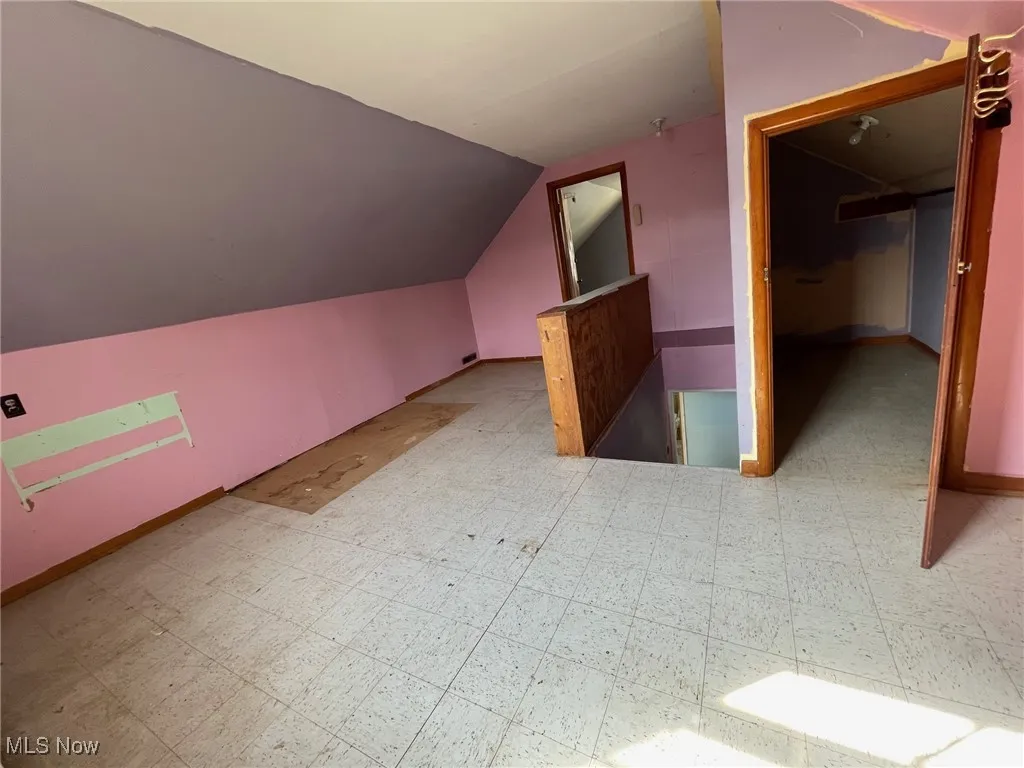 4th Bedroom or office area