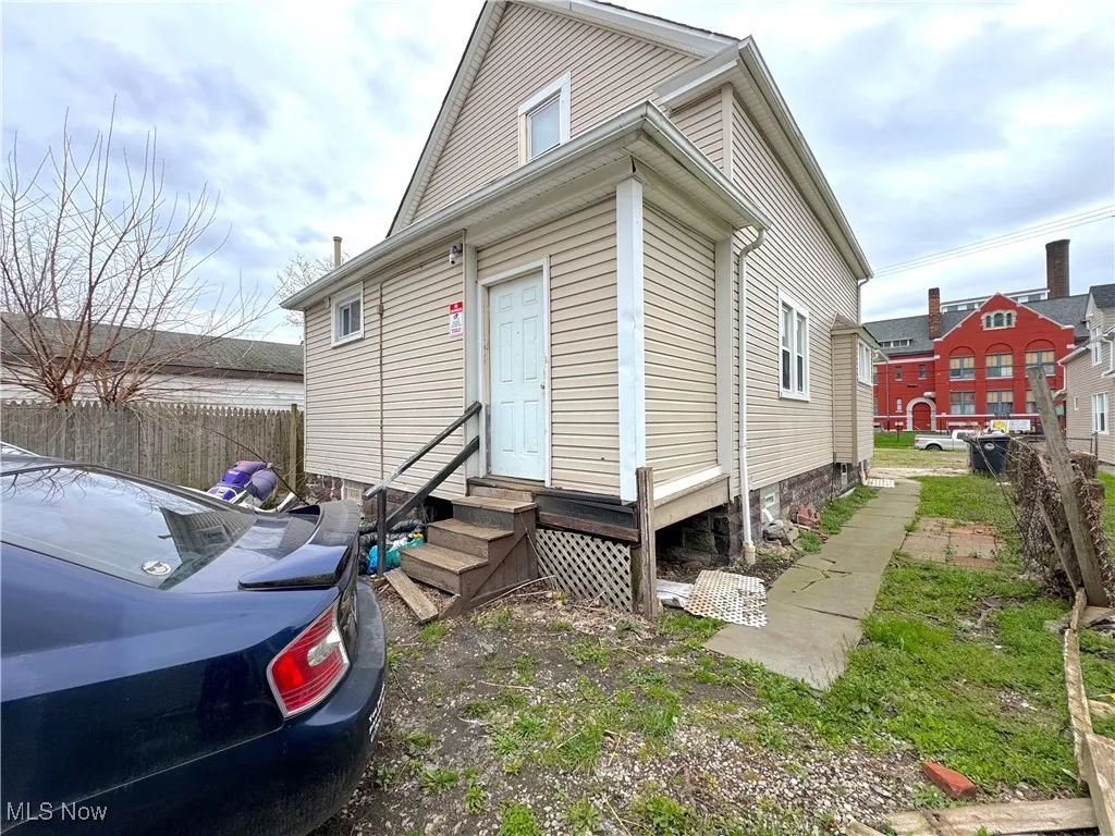 3279 W 58th Street, Cleveland, Ohio,MLS Now Listing ID