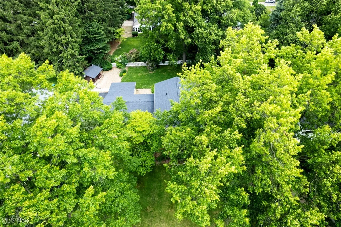 Aerial view of property and surrounding area