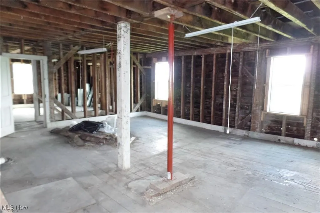 Miscellaneous room featuring a wealth of natural light