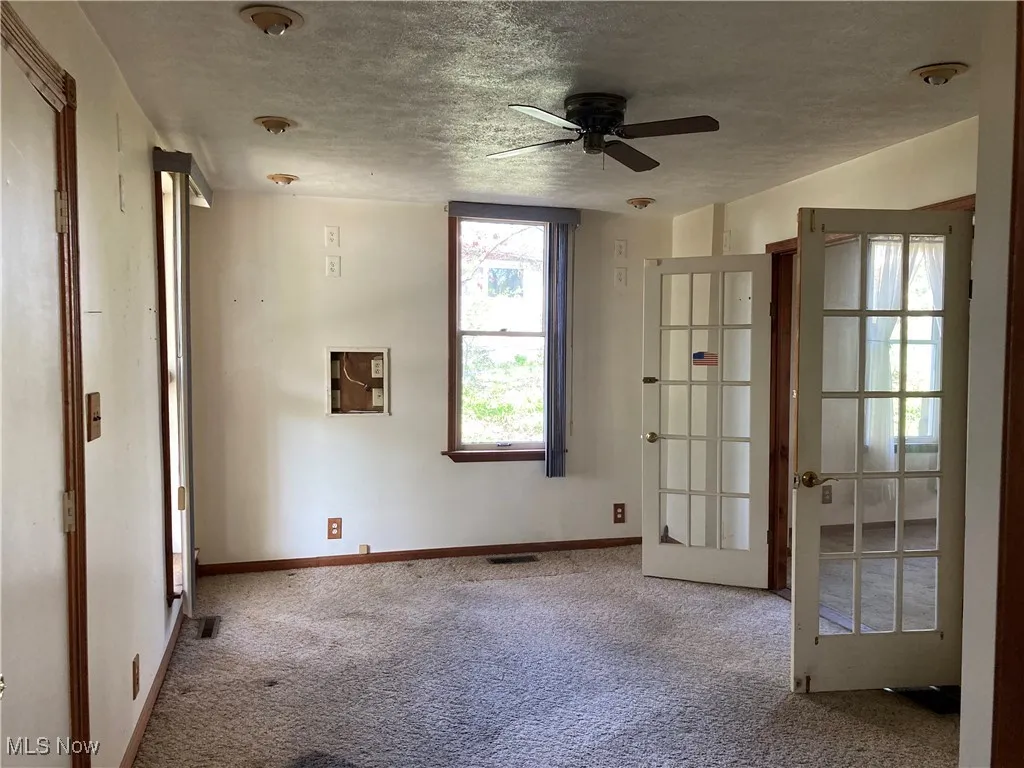 Office/Front Living Room