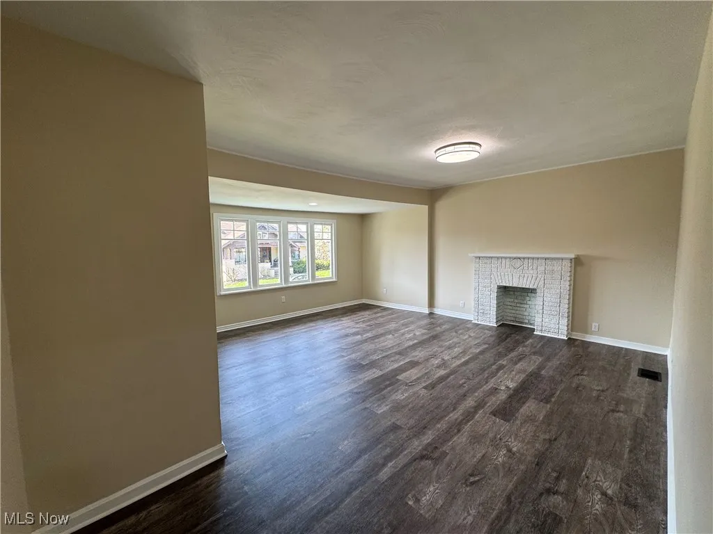  Decorative fireplace and laminate flooring