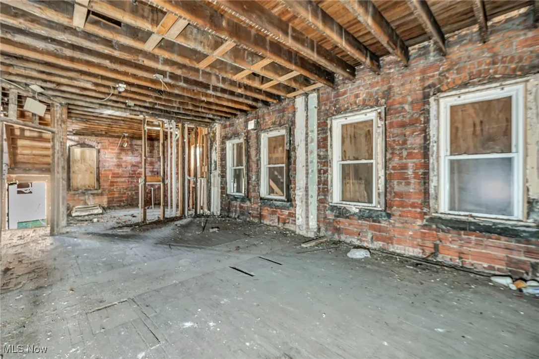 View of miscellaneous room