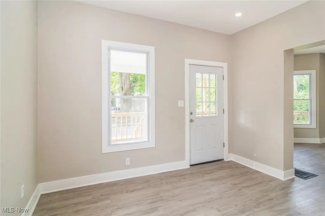 911 7th Court, Lorain, Ohio,MLS Now Listing ID