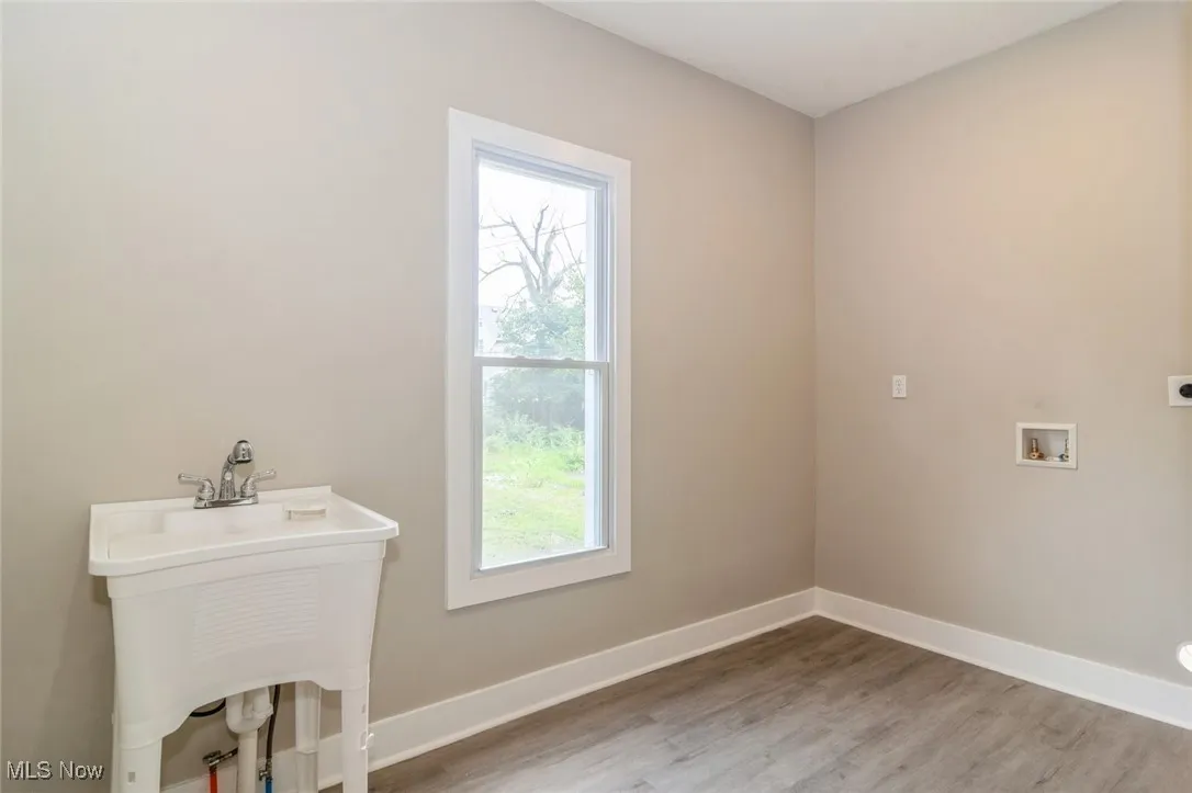 911 7th Court, Lorain, Ohio,MLS Now Listing ID
