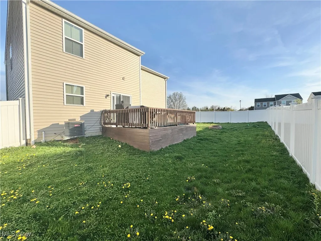 117 Fall Lake Lane, Amherst, Ohio 44001,MLS Now Listing ID