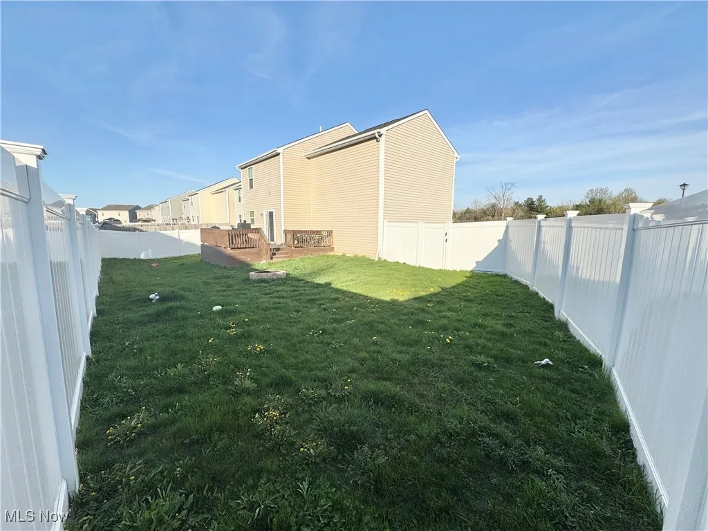 117 Fall Lake Lane, Amherst, Ohio 44001,MLS Now Listing ID