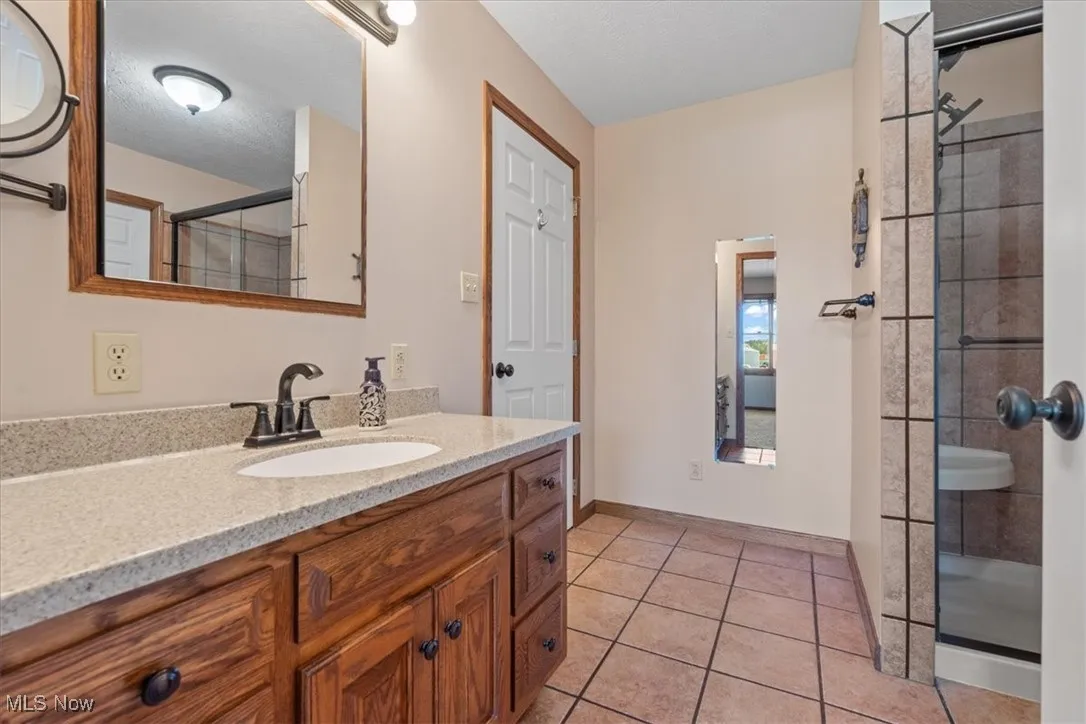 Fabulous walk-in shower