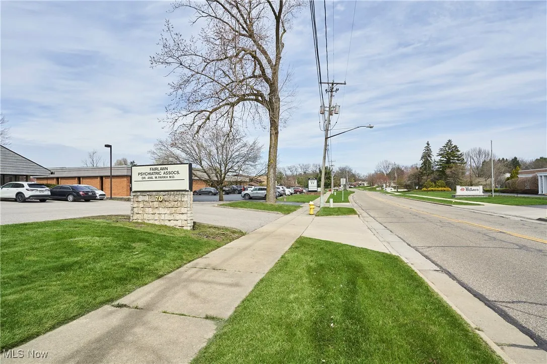 70 N Miller Road, Fairlawn, Ohio 44333,MLS Now Listing ID