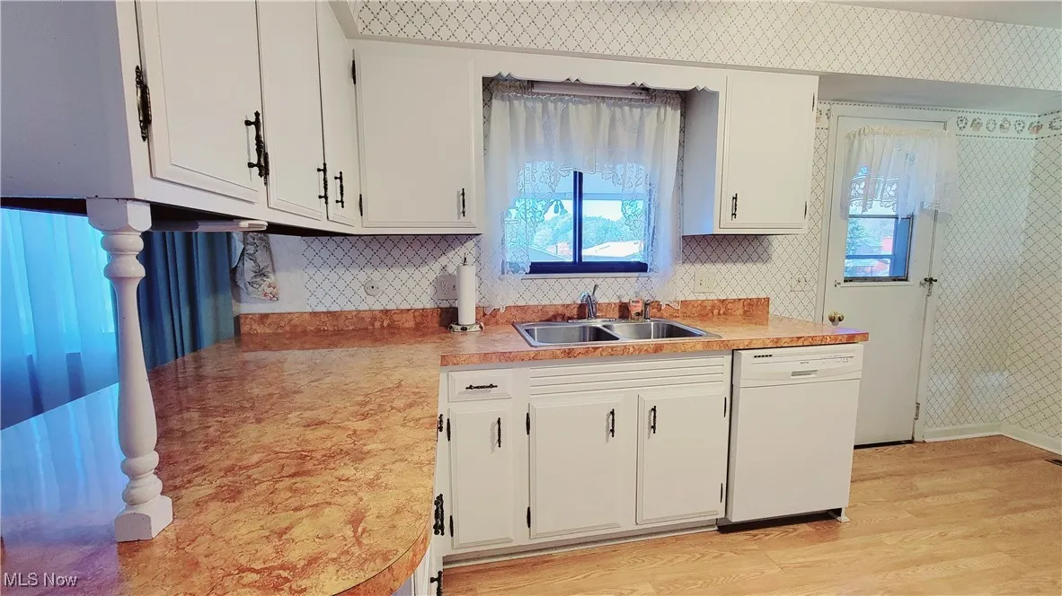 813 Brentwood Drive, Belpre, Ohio,MLS Now Listing ID