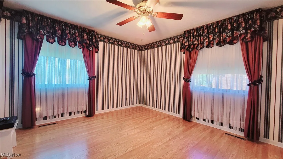 813 Brentwood Drive, Belpre, Ohio,MLS Now Listing ID
