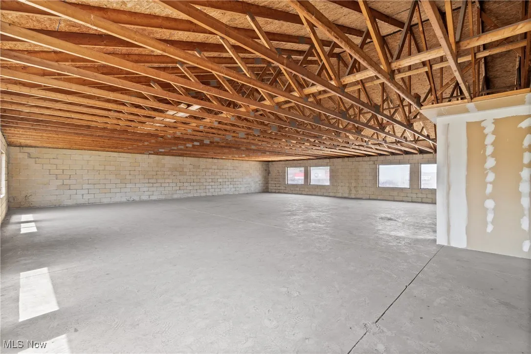 Upper Level Space