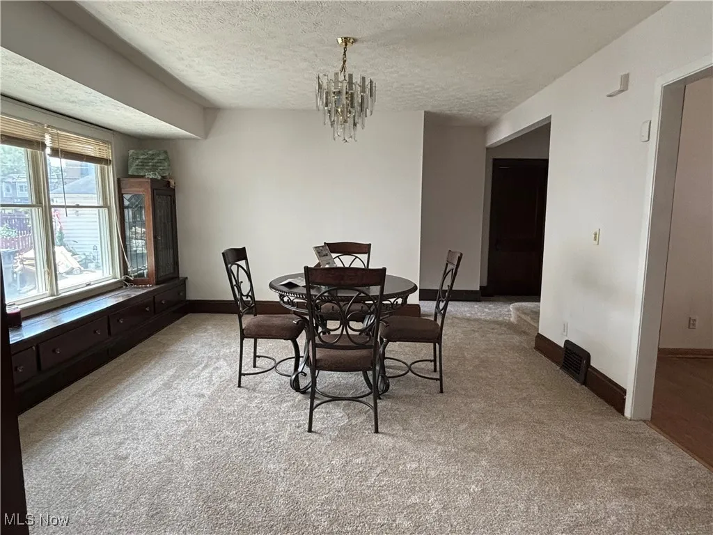 4762 S Hills Drive, Cleveland, Ohio,MLS Now Listing ID