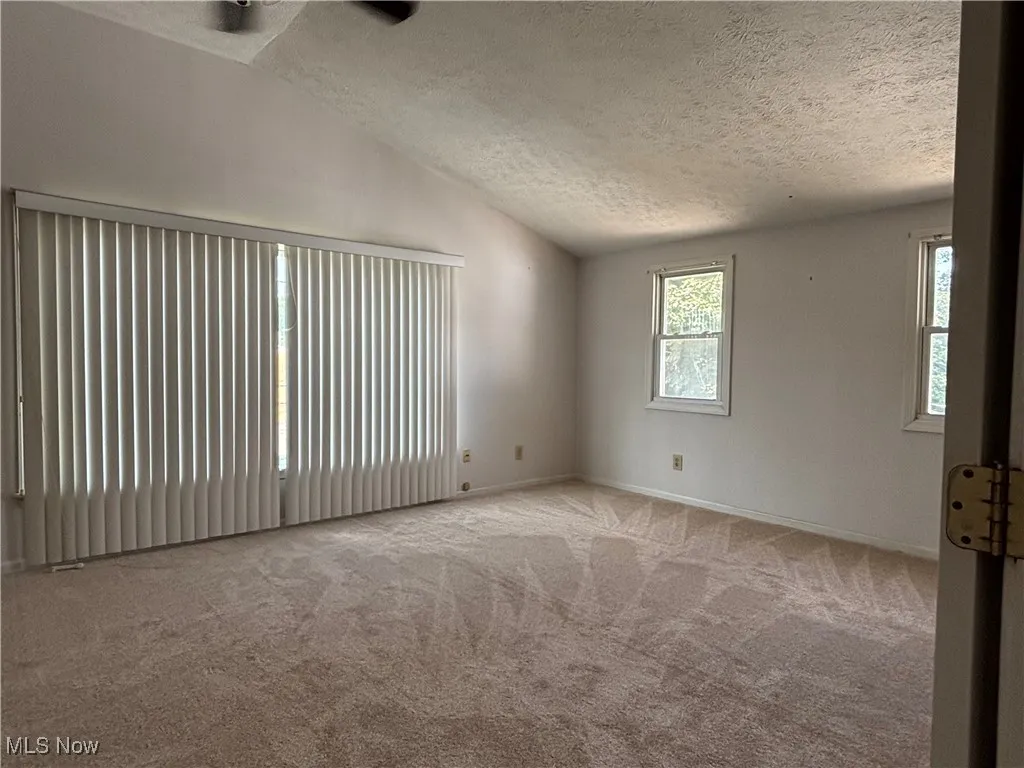 4762 S Hills Drive, Cleveland, Ohio,MLS Now Listing ID