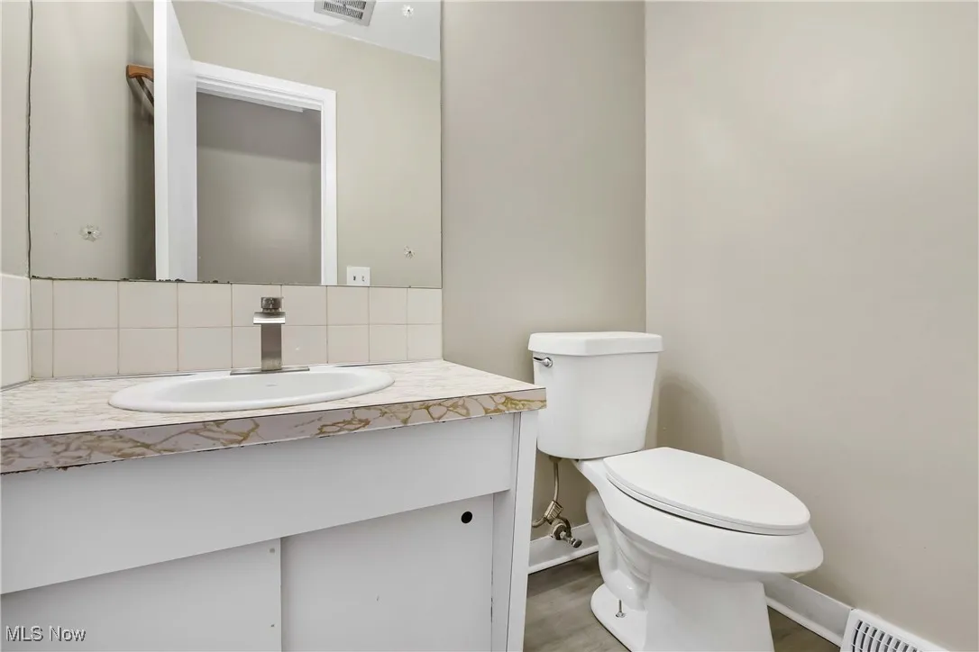 9439 Independence Boulevard, Parma Heights, Ohio,MLS Now Listing ID
