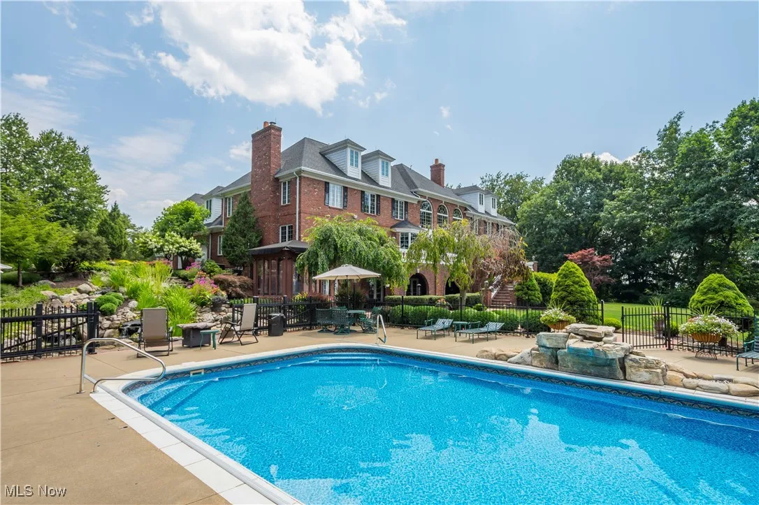 1 RIVERSIDE Drive, New Cumberland, West Virginia,MLS Now Listing ID