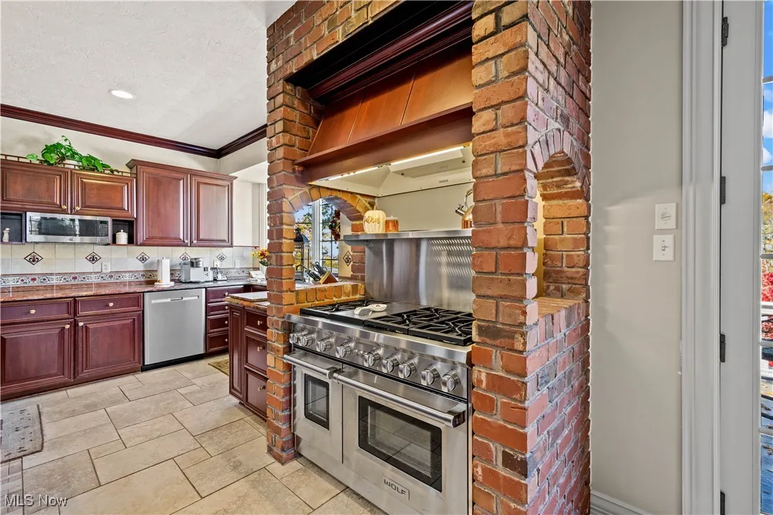 1 RIVERSIDE Drive, New Cumberland, West Virginia,MLS Now Listing ID