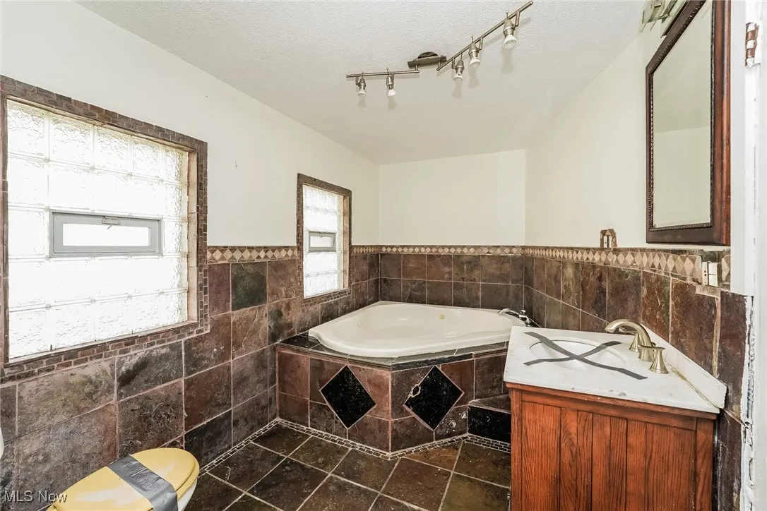 14613 Westropp Avenue, Cleveland, Ohio,MLS Now Listing ID