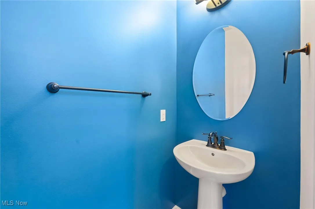 Bathroom with a sink