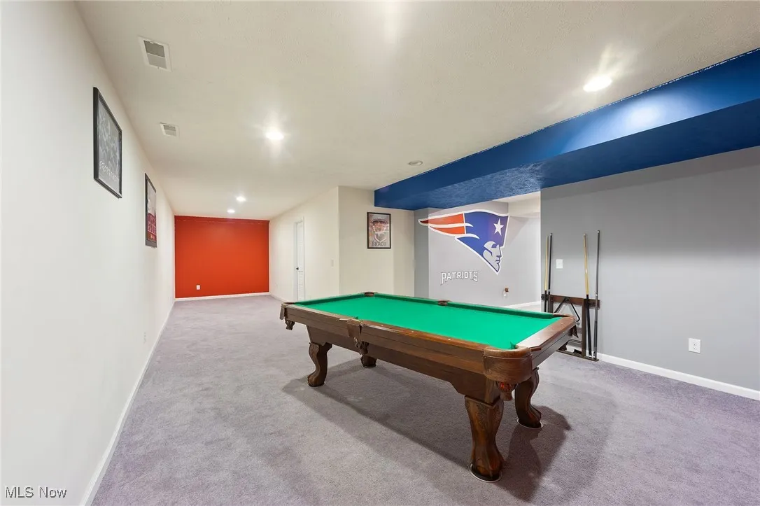 Game room with visible vents, baseboards, recessed lighting, billiards, and carpet