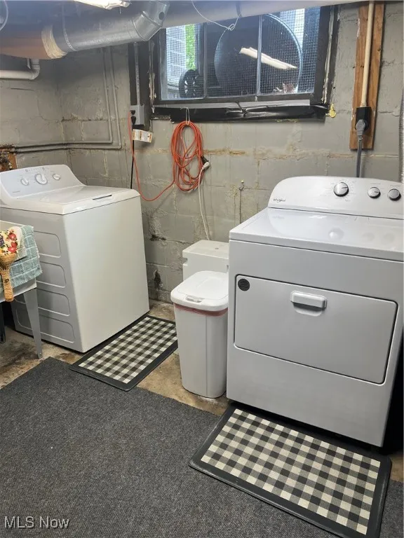 372 W North Avenue, East Palestine, Ohio,MLS Now Listing ID
