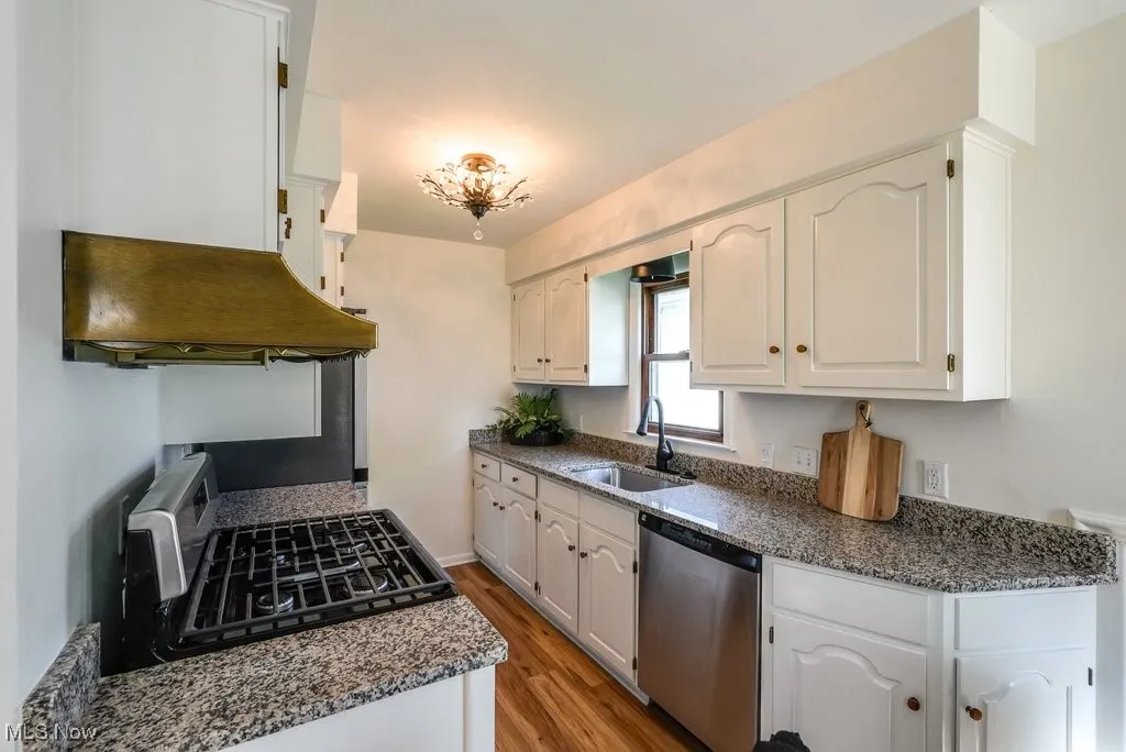 2435 Scotland Drive, Akron, Ohio,MLS Now Listing ID