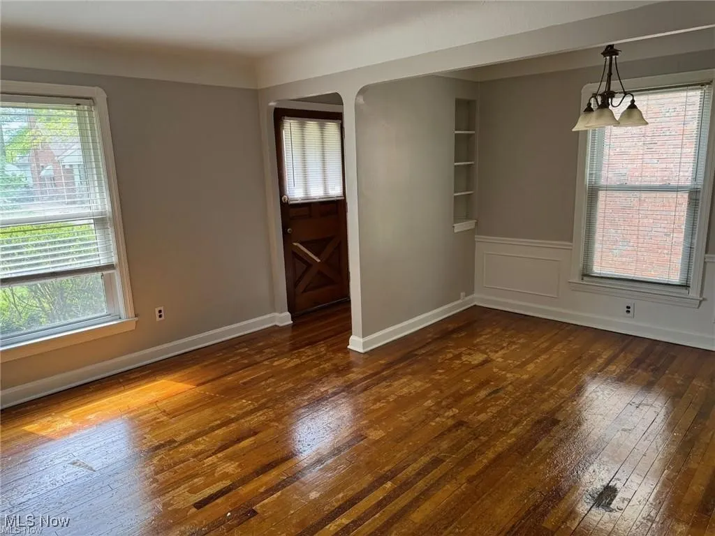 411 E 257th Street, Euclid, Ohio 44132,MLS Now Listing ID
