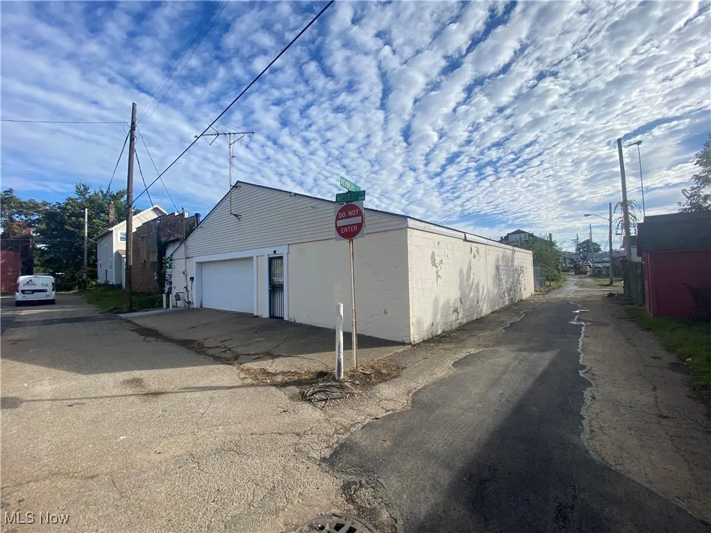 910 Wells Avenue, Canton, Ohio,MLS Now Listing ID