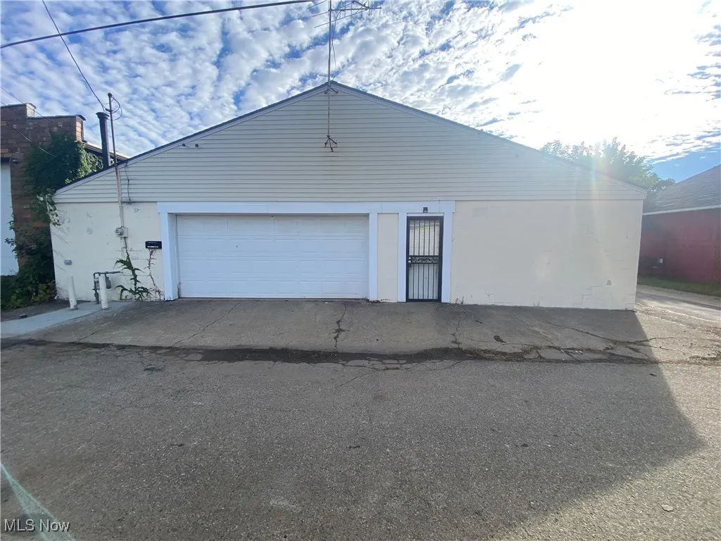 910 Wells Avenue, Canton, Ohio,MLS Now Listing ID