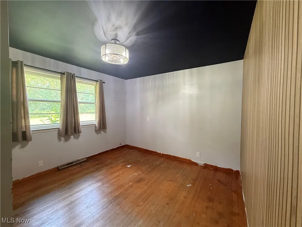2442 Ridgewood, Newton Falls, Ohio 44444,MLS Now Listing ID