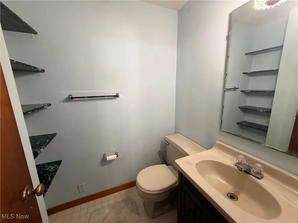 2442 Ridgewood, Newton Falls, Ohio 44444,MLS Now Listing ID