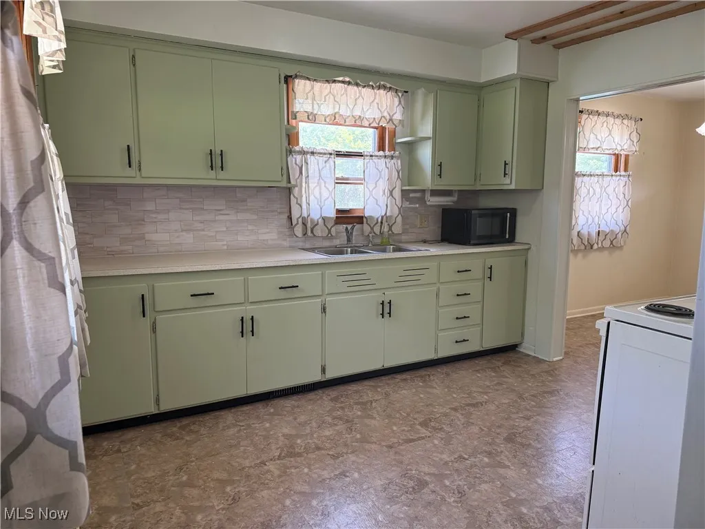2442 Ridgewood, Newton Falls, Ohio 44444,MLS Now Listing ID