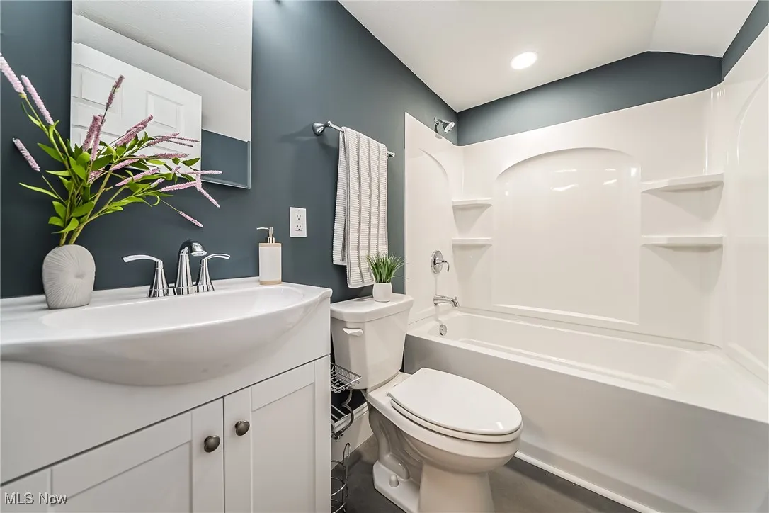 3670 Ludgate Road, Shaker Heights, Ohio 44120,MLS Now Listing ID