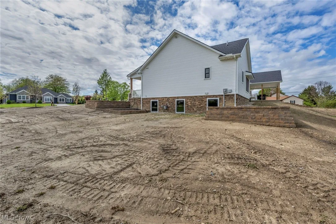 View of side of property