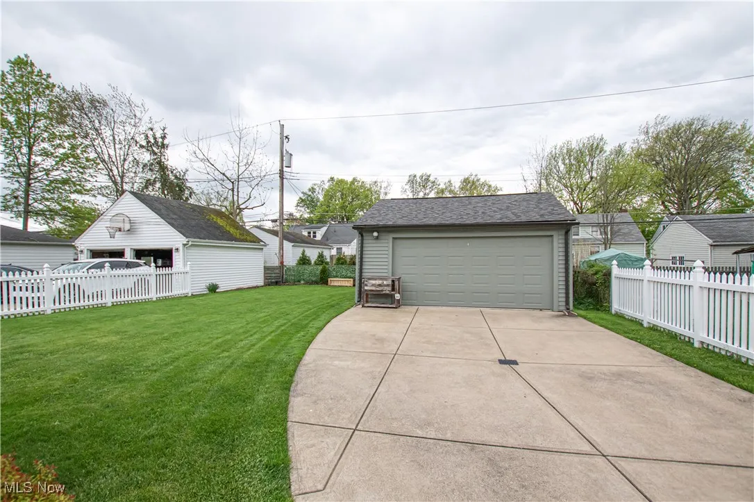 16419 Parklawn Avenue, Middleburg Heights, Ohio,MLS Now Listing ID
