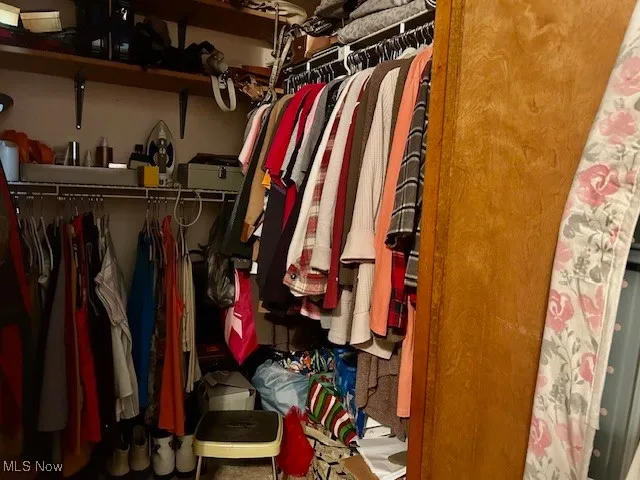 View of walk in closet